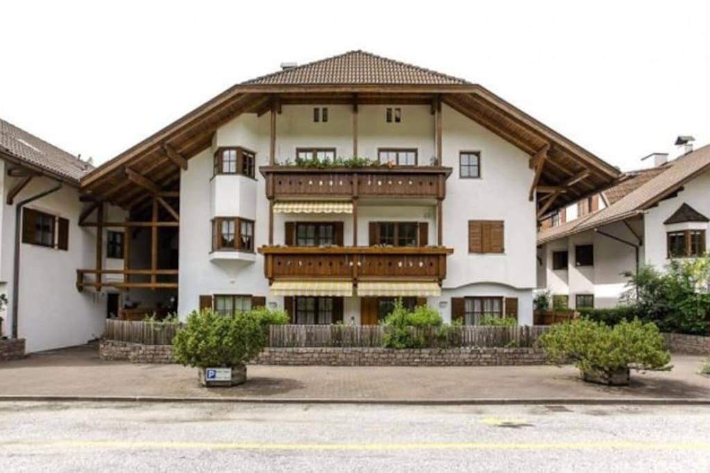 Ganze Wohnung, Two-Bedroom Apartment in Reischach Südtirol, Bruneck