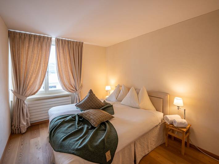 Ferienwohnung für 4 Personen, mit Terrasse in Samedan - 2