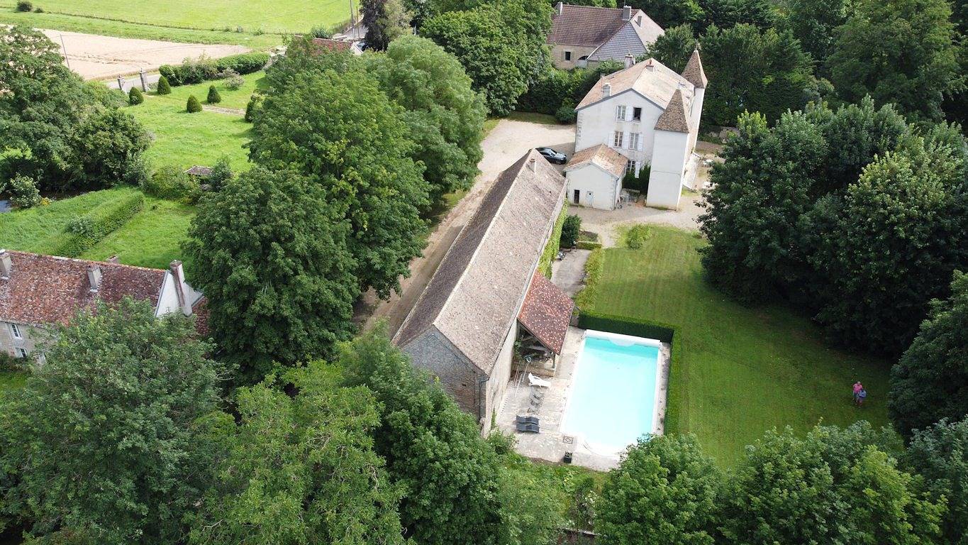 Domaine de Pellerey - Chambre Vergy in Dijon en omgeving