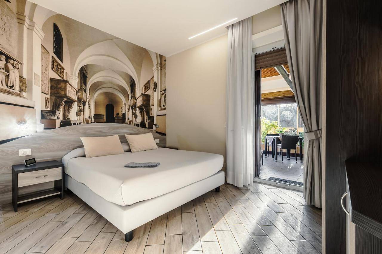 4 Rent di Cicchinelli Lorella in Albano Laziale, Provincia di Roma