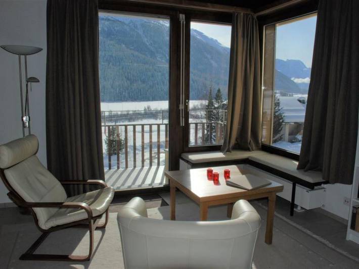 Ferienwohnung für 2 Personen, mit Balkon und Garten in La Punt-Chamues-ch - 2