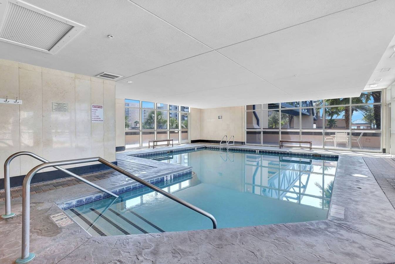 Entire apartment, Crystal Tower 206- Amenities galore, Lazy River in Gulf Shores, Mobile Bay