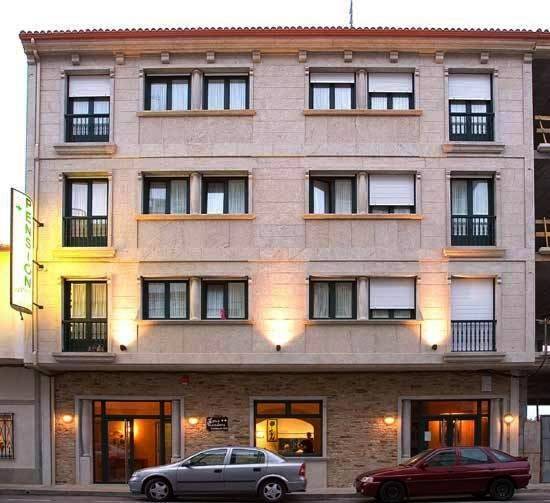 Casa de huéspuedes para 2 personas, con Vistas en Comarca de Arzúa
