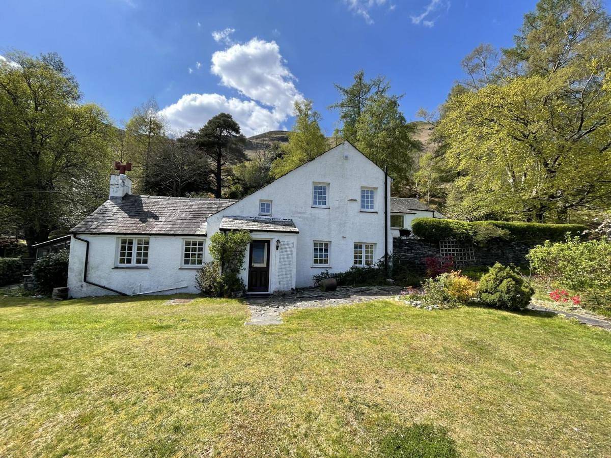 Brandlehow Hot Tub Hire Available in Lake District