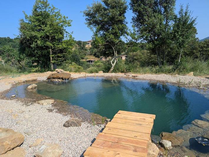 Casa rural para 6 personas, con jardín además de vistas y piscina en Garrotxa - 2