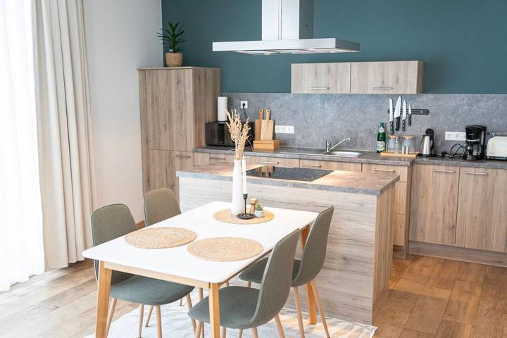 Ferienwohnung für 4 Personen, mit Ausblick und Seeblick sowie Garten und Sauna, mit Haustier in Ammerland - 4