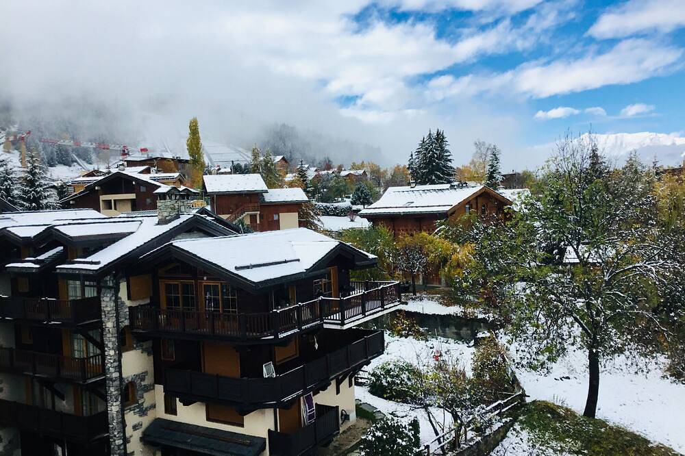 Apartamento entero, Courchevel Le Praz - Esquí a pie - Vista y luz in Le Praz, Saint-Bon-Tarentaise