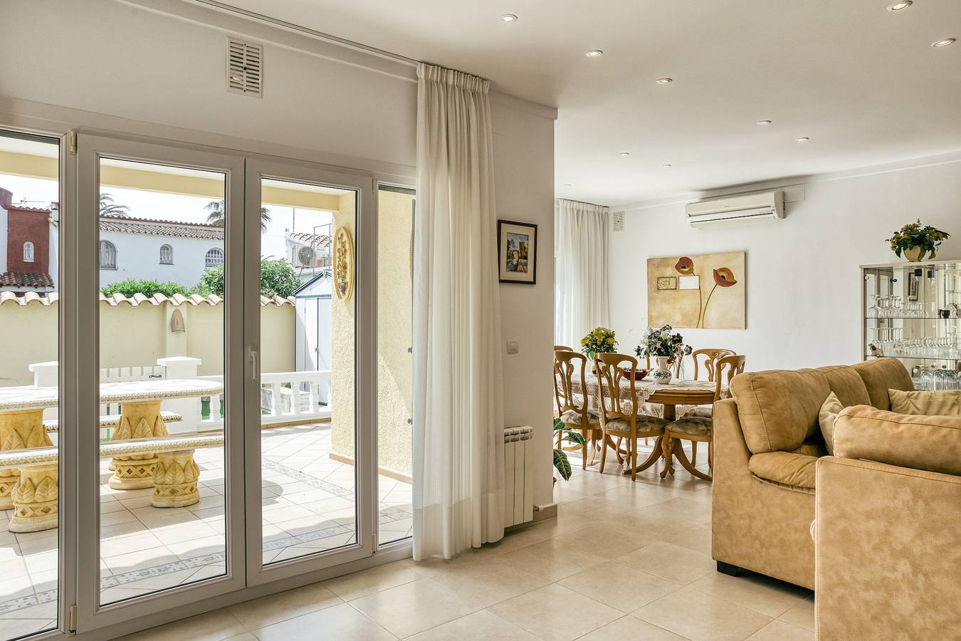 Villa "Empuries A2" avec piscine privée et Wi-Fi in Empuriabrava, Haut-Ampurdan