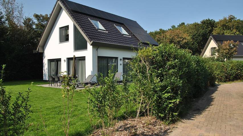 Bungalow voor 7 personen, met tuin en sauna in De Koog