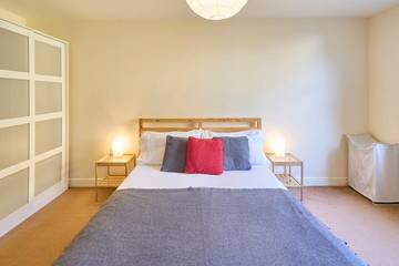 Apartment for 3 People in Kent Downs, Photo 4