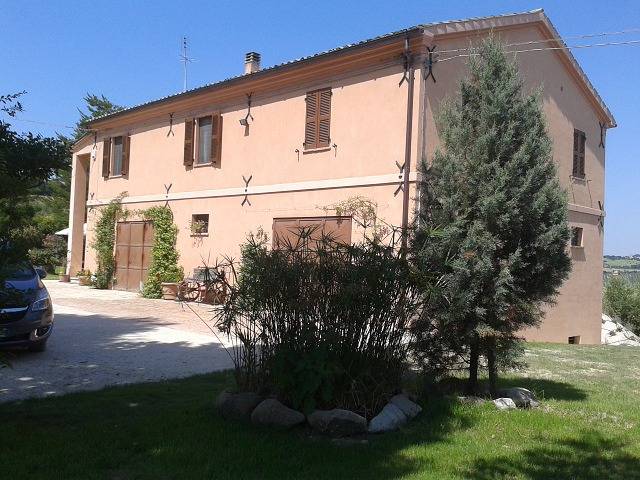 Ferienhaus für 10 Personen, mit Balkon und Terrasse sowie Garten und Pool in Marche - 4