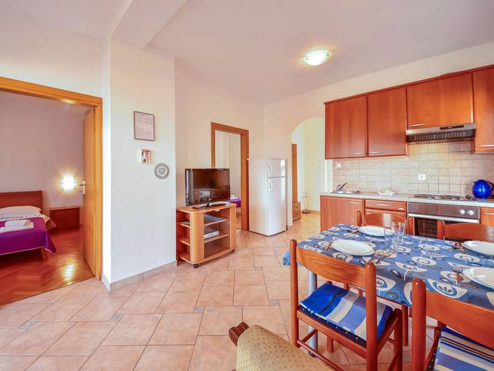 Ferienhaus für 6 Personen, mit Balkon und Terrasse in Silo (Krk) - 2