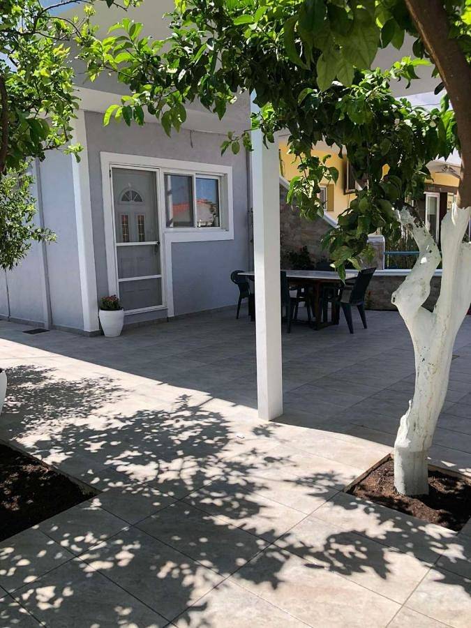 Appartement de vacances pour 4 personnes, avec Terrasse et Jardin
