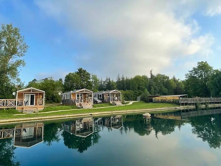 Camping voor 4 personen, met Zwembad in Lot-et-Garonne