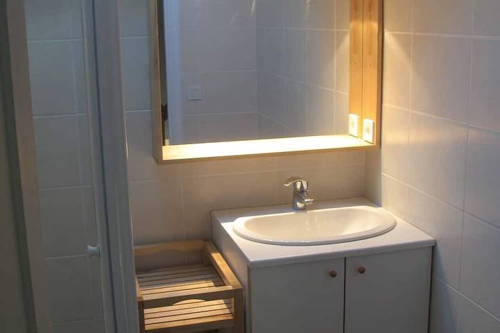 Location de vacances pour 6 personnes, avec terrasse et jardin à Ligny-le-Châtel - 4