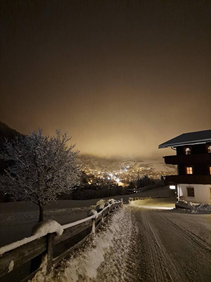 Ferienwohnung für 3 Personen, mit Balkon und Terrasse sowie Garten und Ausblick in Matrei in Osttirol - 2