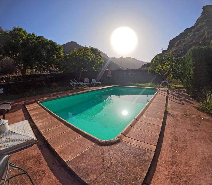 Casa rural para 5 personas, con jardín además de vistas y piscina en Santa Cruz de Tenerife - 2