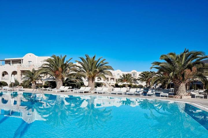 Hôtel pour 3 personnes, avec piscine et jardin dans Perivolos - 4