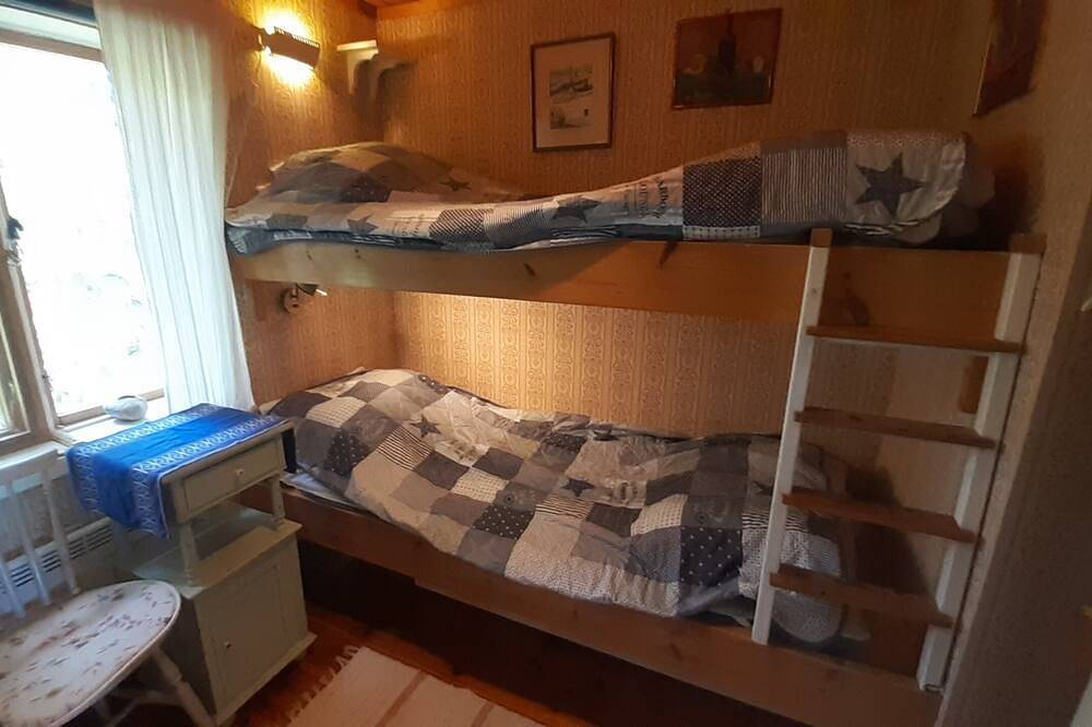 Dala cottage with stunning views near forest and lake in Falun, Dalarna