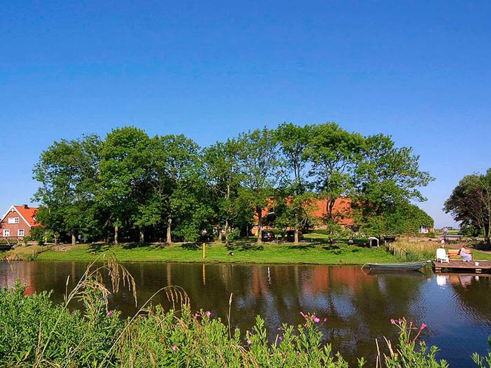 Ferienhaus für 9 Personen, mit Garten und Terrasse, kinderfreundlich in Dornumersiel