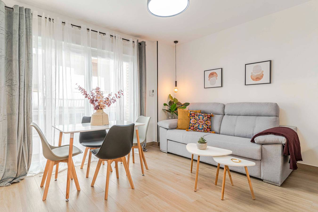 Entire apartment, Apartment 'Apartamento Canasteros 12 Centro' with Balcony, Wi-Fi and Air Conditioning in Centro-Sagrario, Granada