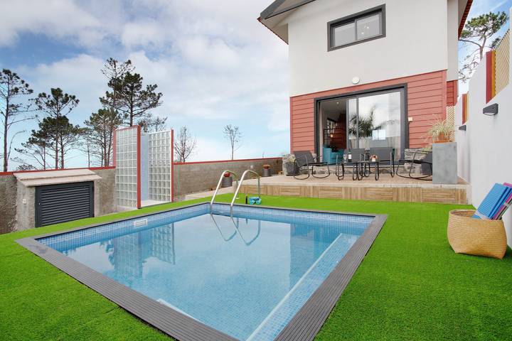 Holiday Home 'Maravilha Da Costa' with Private Pool, Wi-Fi and Air Conditioning in Ponta do Pargo, Maderia