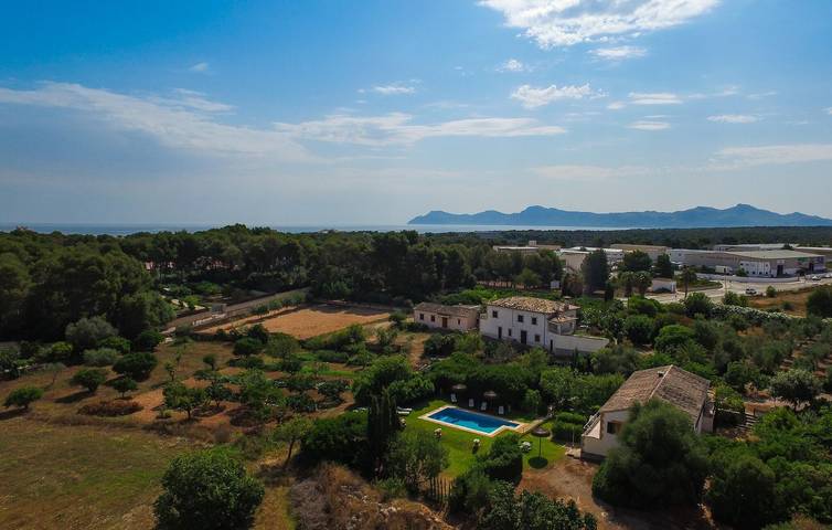 Luxus-Finca für 6 Personen, mit Terrasse in Can Picafort