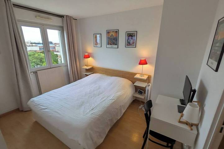 Entire apartment, Paris'door Cozy 2P 50m² all equipped in a village in Le Pré-Saint-Gervais, Seine-Saint-Denis