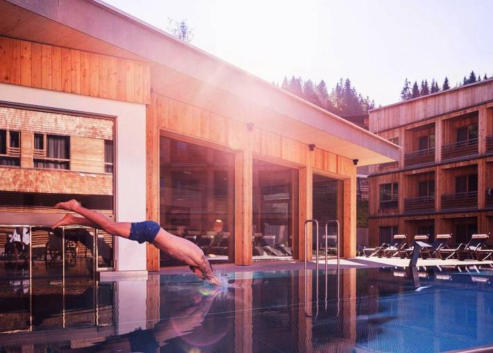 Hotel für 4 Personen, mit Garten und Sauna sowie Pool in Ellmau