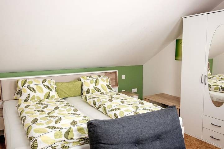 Ferienwohnung für 2 Personen, mit Garten