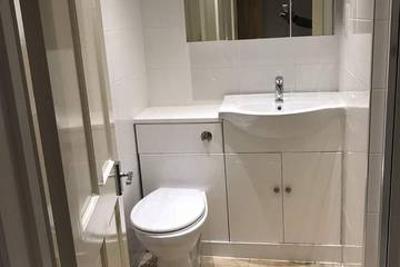 Holiday Home for 2 People in London, South East England, Photo 3