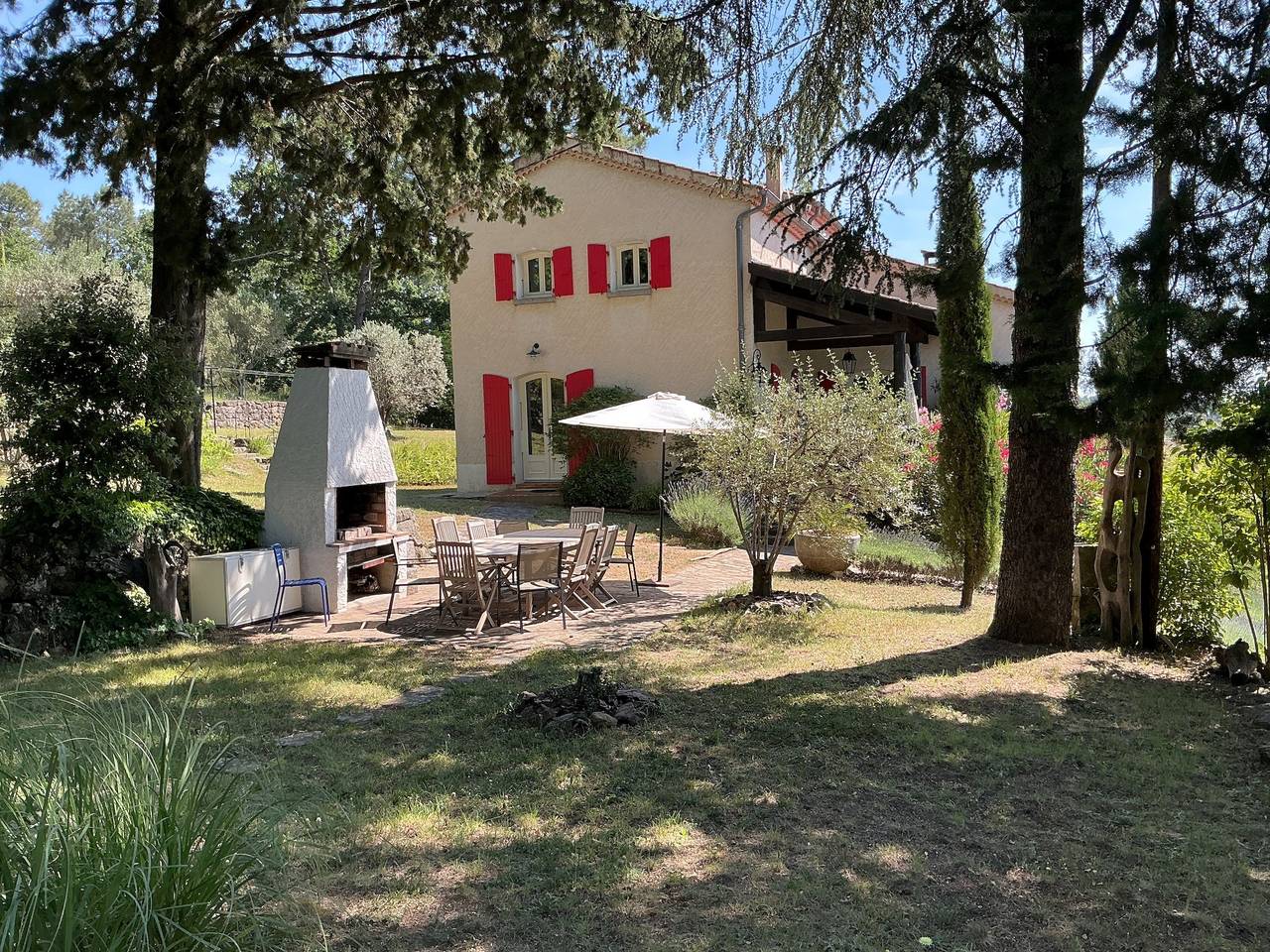 Villa Oléandre mit großem Privatpool, Chassiers Ardèche in Chassiers, Parc naturel régional des Monts d'Ardèche