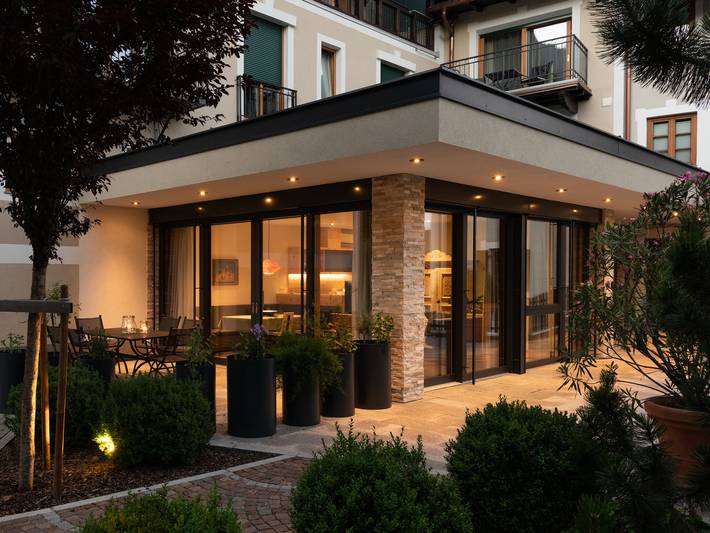 Ferienwohnung für 6 Personen, mit Balkon und Terrasse in Innsbruck