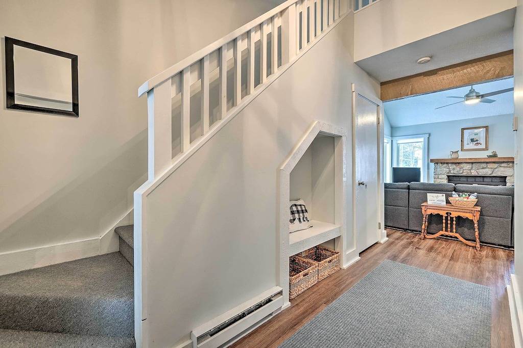 < 1 Mi to Jack Frost: Lake Harmony Townhome! in Blakeslee, Carbon County (PA)