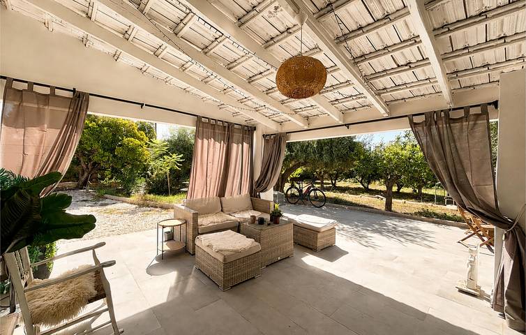 Reizende 150 m² große Wohnung mit Pool, Terrasse und kostenlosen Parkplätzen in Elche, Alicante Provinz
