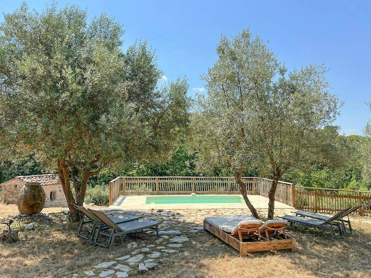 Histórica granja de ovejas en el corazón de la Provenza in Lorgues, Region de Draguignan