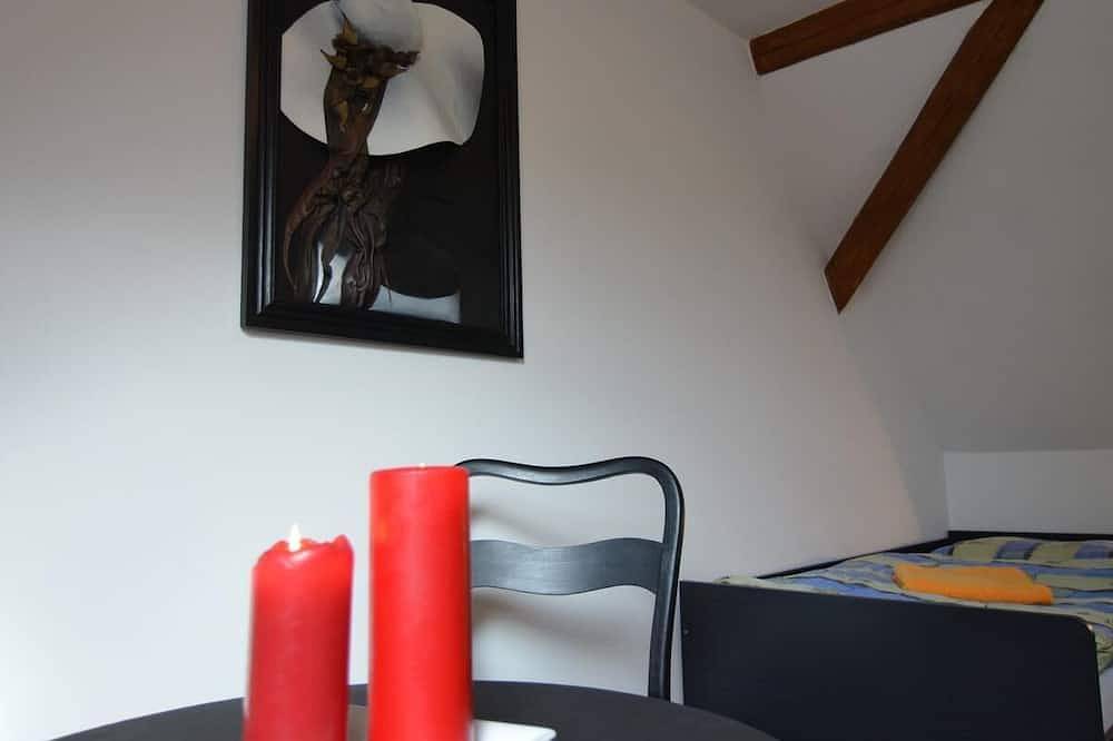 Schönes Ferienhaus in ruhiger Lage für 6 Personen, in der Nähe zum Spreewald in Schenkendöbern, Cottbus und Umgebung