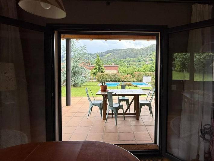 Casa rural para 9 personas, con Balcón y Terraza además de Jardín y Piscina en Laredo - 4