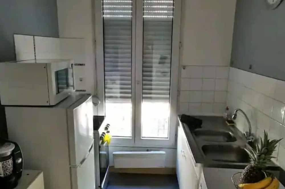 Appartement entier, Appartement cosy Montrouge, proche des transports. in Montrouge, Hauts-de-Seine