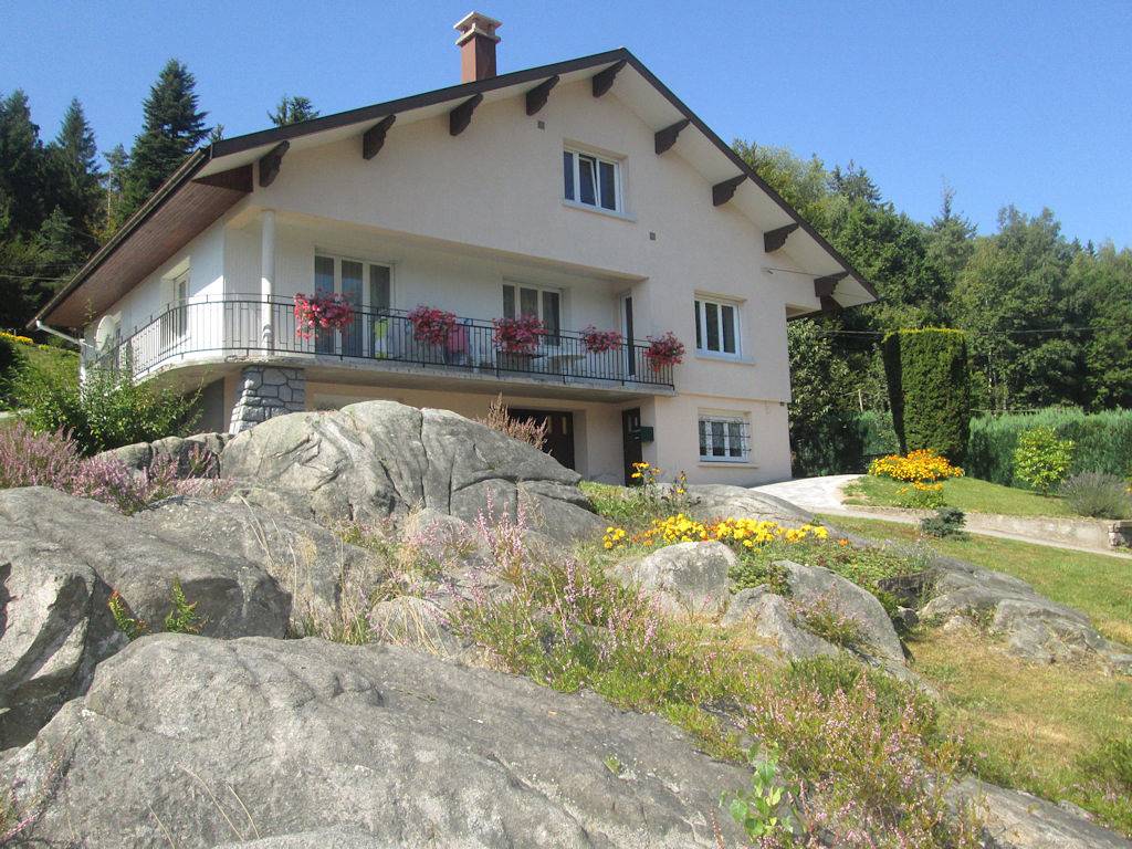 Appartement entier, Gite saut de la cuve in Saint-Amé, Région d'Épinal