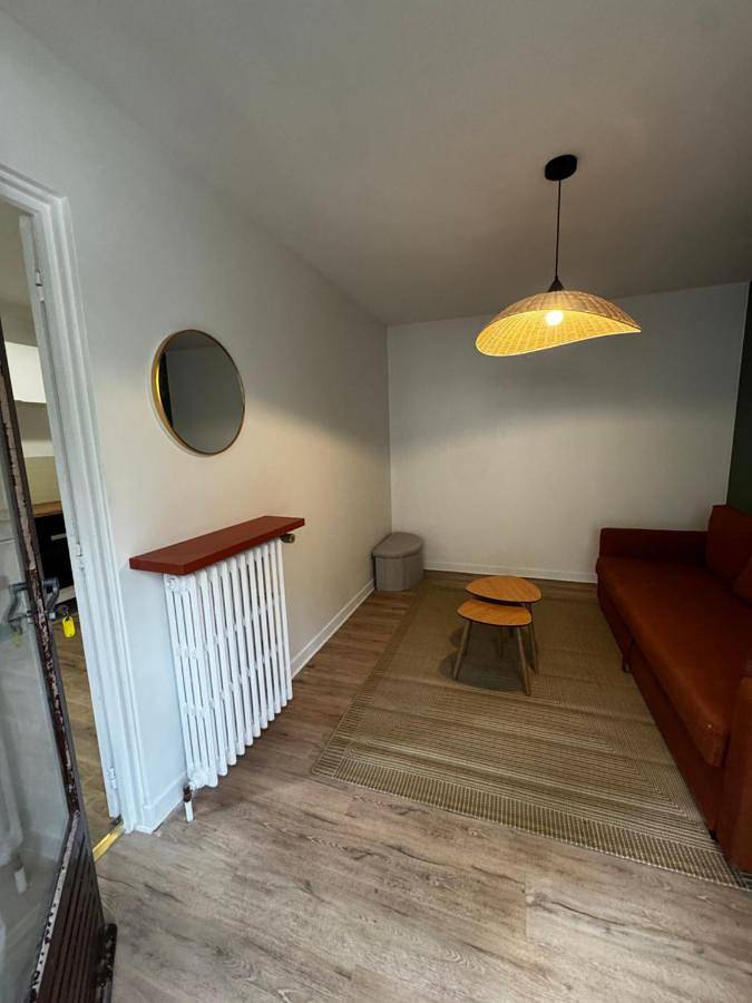 Location de vacances pour 3 personnes, avec terrasse et piscine à L'Haÿ-les-Roses - 2