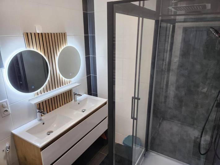 Location de vacances pour 6 personnes, avec vue et terrasse à Domérat - 4