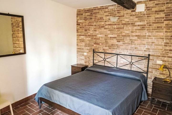 Appartamento intero, Incantevole appartamento per 4 persone con Wifi, A/C, Tv, patio e animali ammessi in Narni, Provincia di Terni