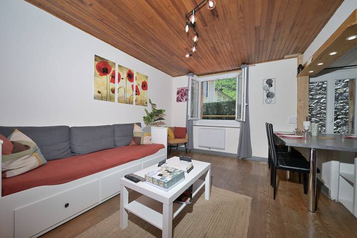 Gîte pour 6 personnes, avec Jacuzzi à Auzat