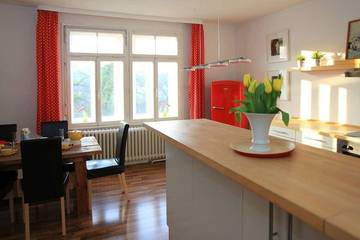 Ferienwohnung für 6 Personen, mit Garten und Whirlpool in Hameln