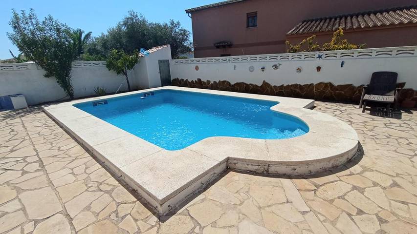 Casa rural para 8 personas, con jardín además de terraza y piscina en Vinaroz - 2