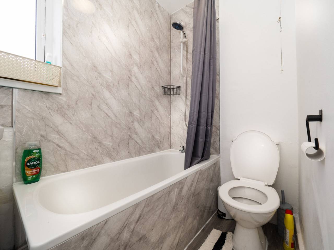 Cardiff 2-Bed Gem Near City Center in Cardiff Bay, Cardiff