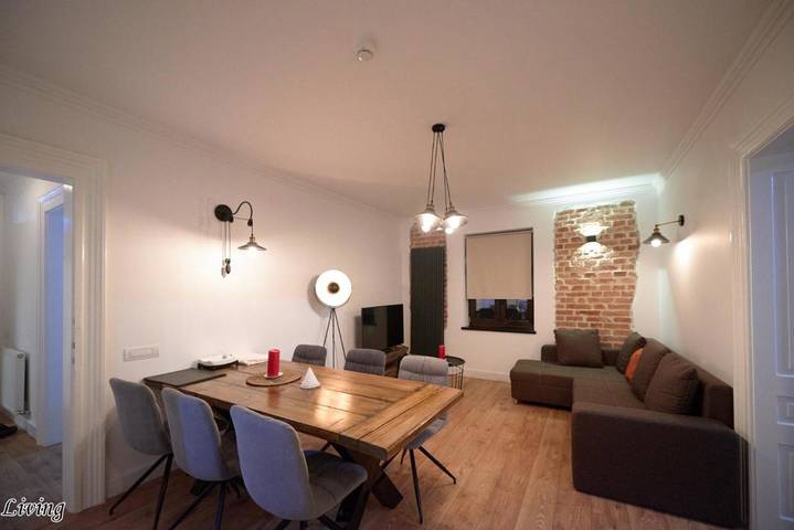 Gîte pour 6 personnes, avec Terrasse ainsi que Jardin et Vue dans Poiana Brasov - Brasov