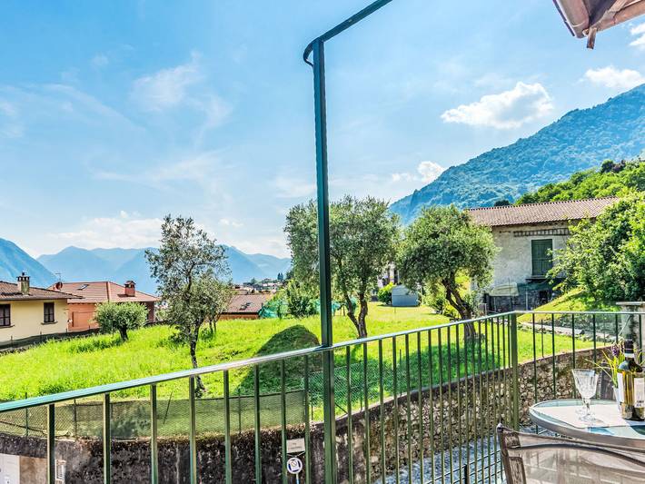 Gîte pour 3 personnes, avec vue sur le lac et balcon à Lenno - 4