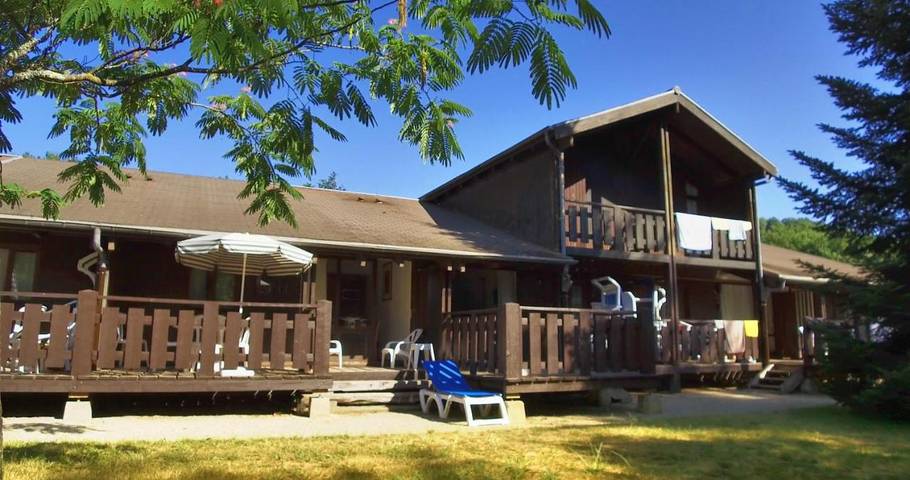 Parc de vacances pour 8 personnes, avec piscine et terrasse, animaux acceptés dans le Lot - 3